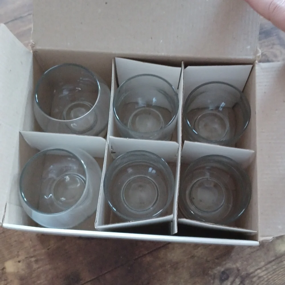 Six assorted mini dessert glassware - Picture 2 of 6